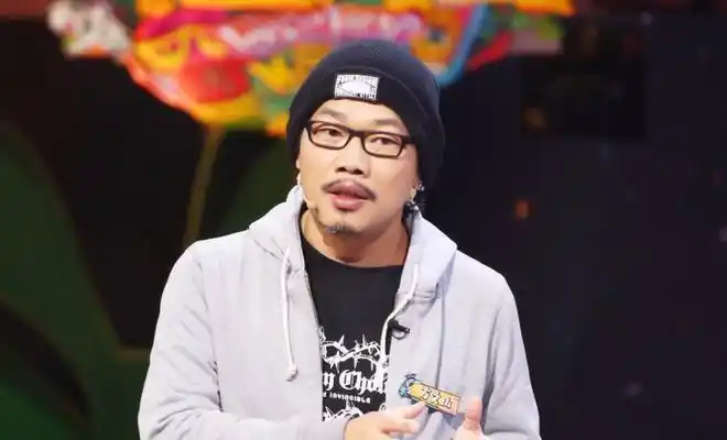 说起周杰伦的搭档方文山大家也一定不会感到陌生,其创作的歌曲《娘子