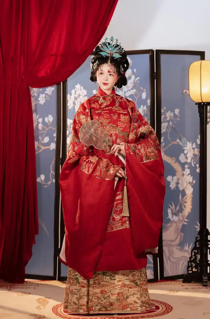 闲闲的汉服小百科第一弹——汉服是指汉朝的服饰吗?