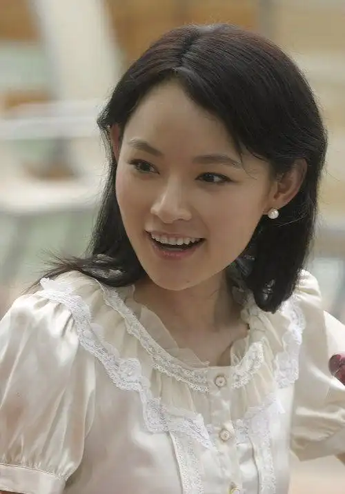 张晶晶写真图片