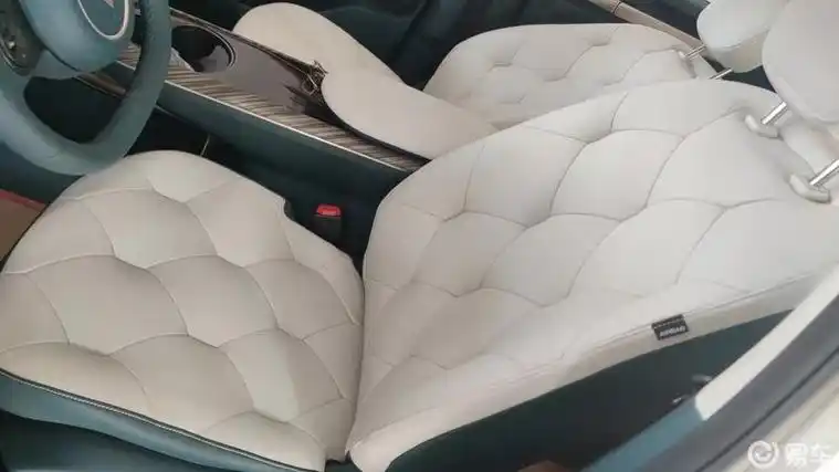宝骏云朵的车内空间和内饰_综合社区_易车社区