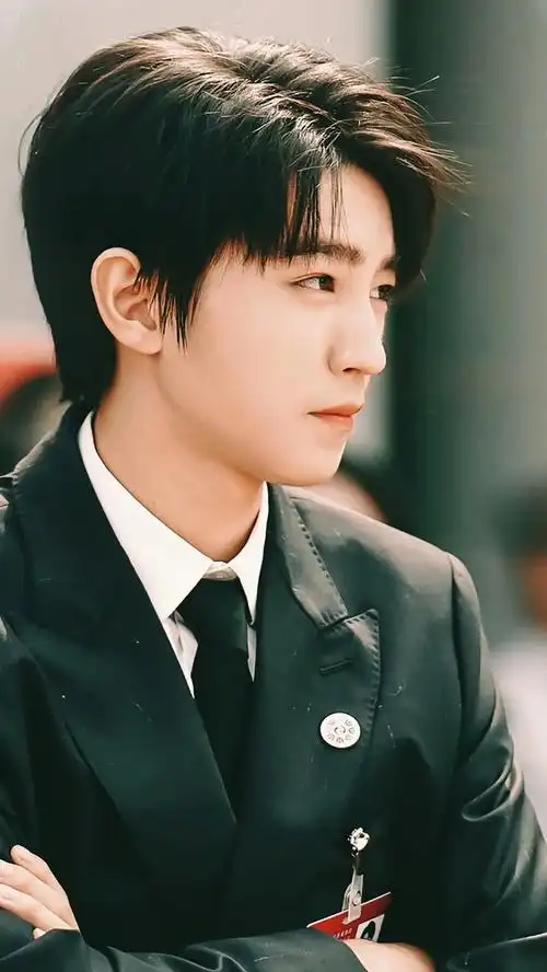 轻舟已过万重山,我们自由啦 #王俊凯 #俊昇文化 #解约   - 抖音