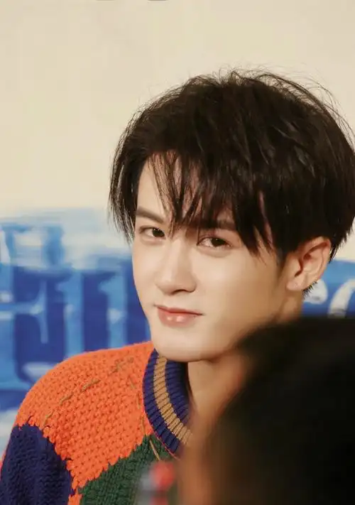 檀健次二辑先行曲蒙娜丽莎##檀健次莫青成