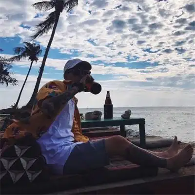 不露脸霸气侧漏的微信男头_男生头像_美头网