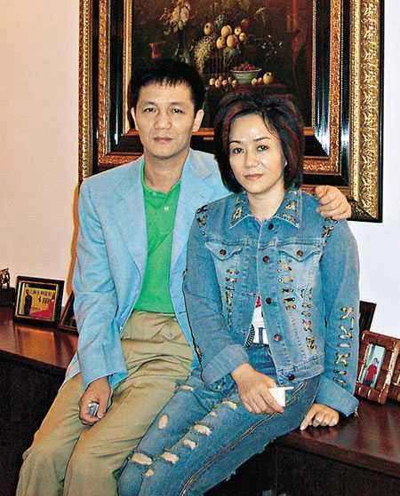 上海首富周正毅生日宴惹争议:坐牢时嫌太热,曾给整个监狱装空调