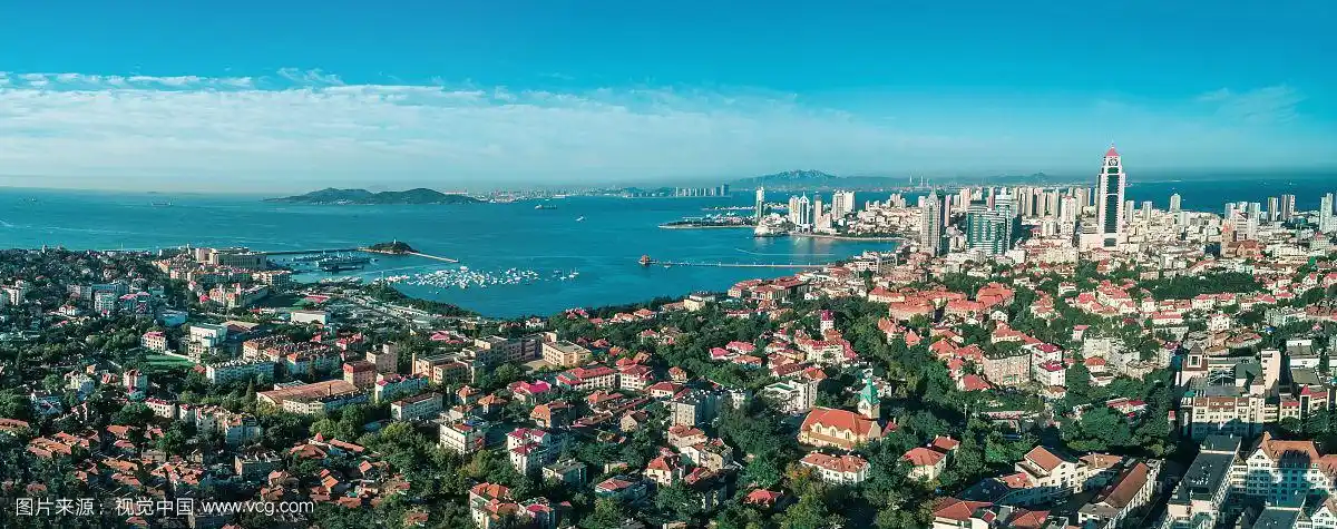 俯瞰青岛城市风光