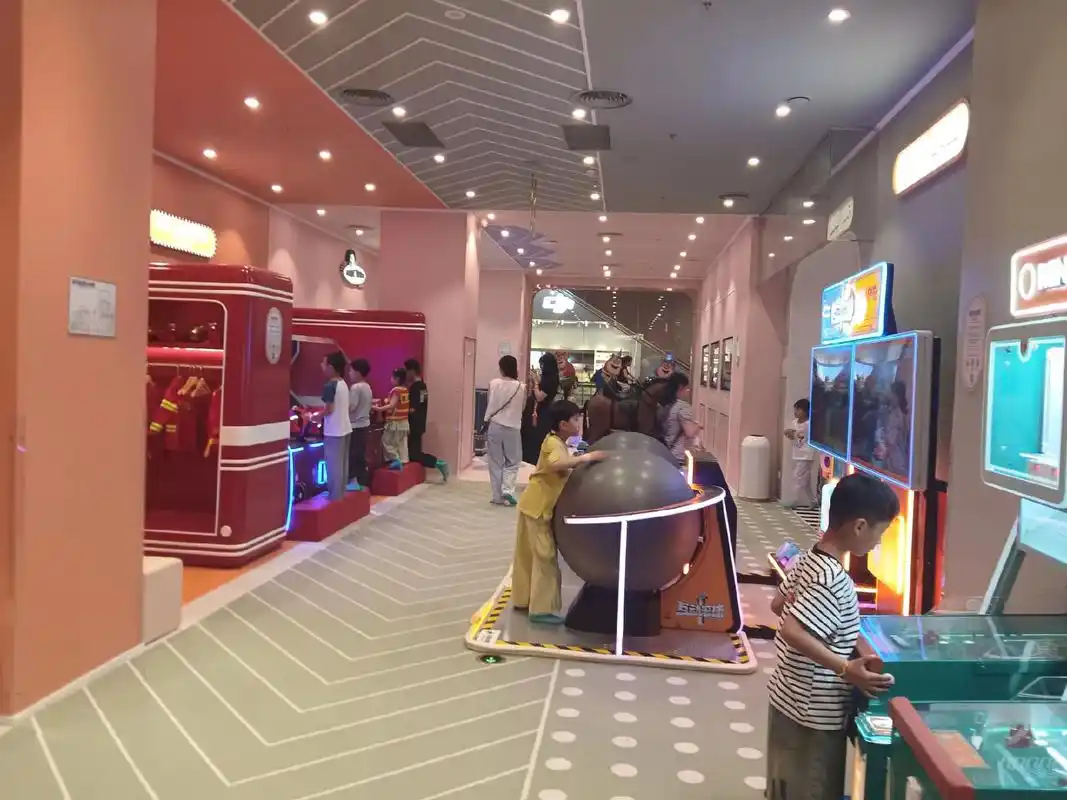 上周末去到遛娃圣地扬州五彩世界melandaclub乐园,这 - 抖音