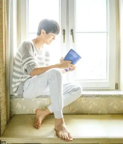 王俊凯2016早安台历高扫