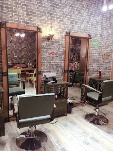 邵阳市首家潮牌美发店12月一号正式开张!