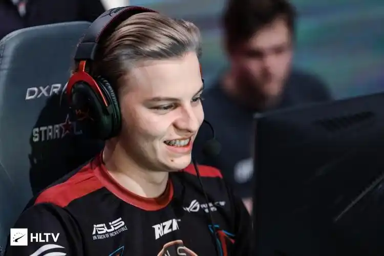 aleksib:我们可以在线下击败top10的队伍