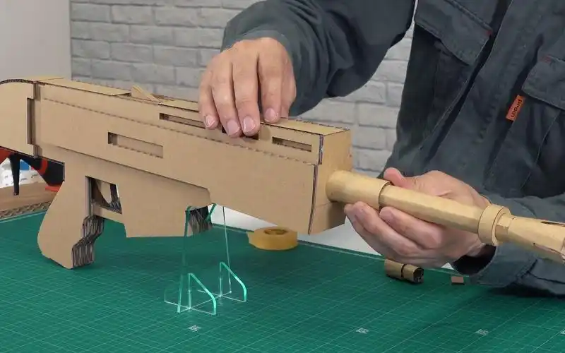 【日本段工diy】速射橡皮筋枪突击步枪|纸板工艺品