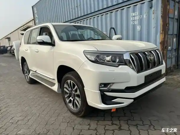 中东版丰田霸道40l汽油现车天津港最新售价顶配优惠3万起