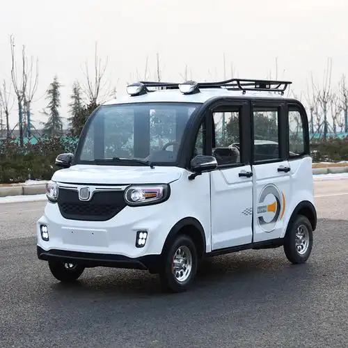 电动四轮车家用全封闭小四轮代步车接