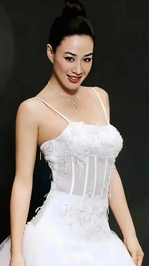 回顾怀孕后发福的女明星有人飙升55斤有人直逼190胖若两人