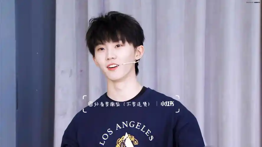 马嘉祺最新壁纸