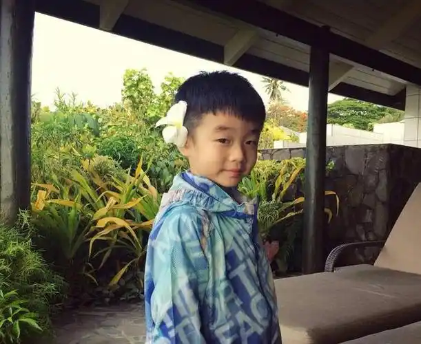 有种"逆袭式"长大叫杨阳洋,曾被嫌丑,如今长开帅到不敢认!