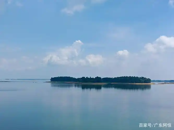 广东廉江有个鹤地水库