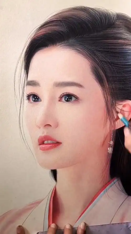 漂亮的李沁小姐姐,我画的像不像?#绘画