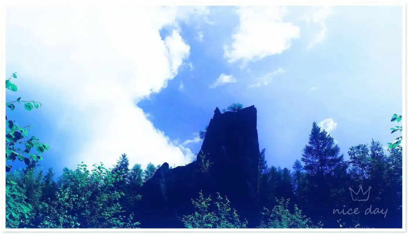 发库存#长白山峡谷浮石林,长春市车流灯光秀(慢门手持拍摄) - 抖音