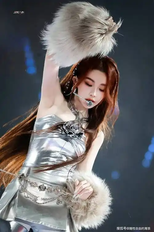 the9演唱会神图,刘雨昕,喻言,许佳琪,虞书欣,孔雪儿等造型都非常好看