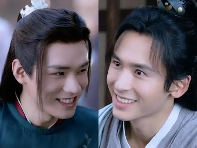 温客行和周子舒的拍一拍