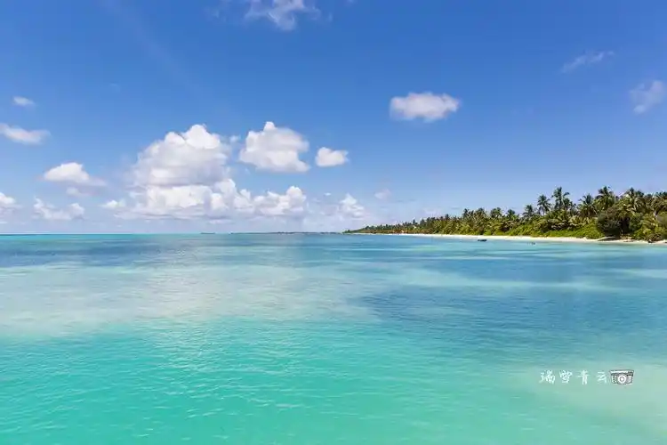 马尔代夫幸福岛-碧海蓝天
