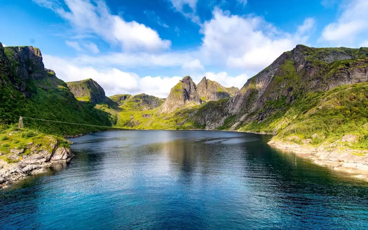 首页 桌面壁纸 优美宜人的山水风光电脑壁纸上一张下一张查看原图