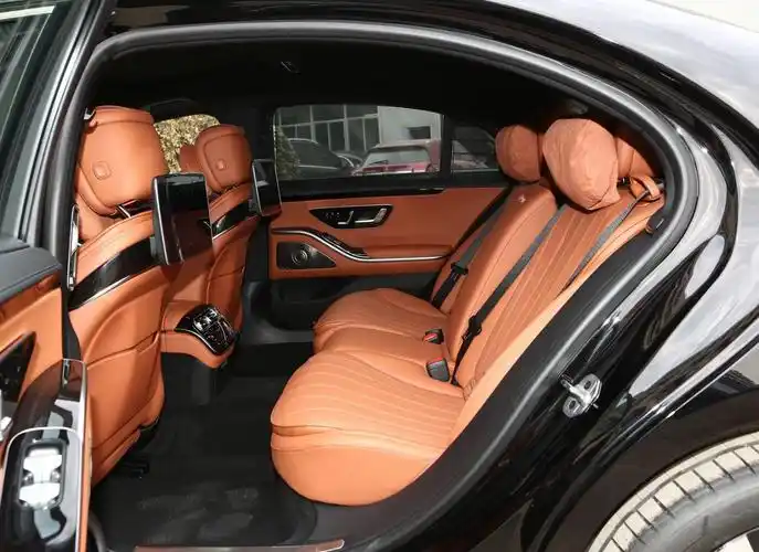 (本文配图均为2024款奔驰s400l豪华型)动力方面,新款奔驰s级主要就是