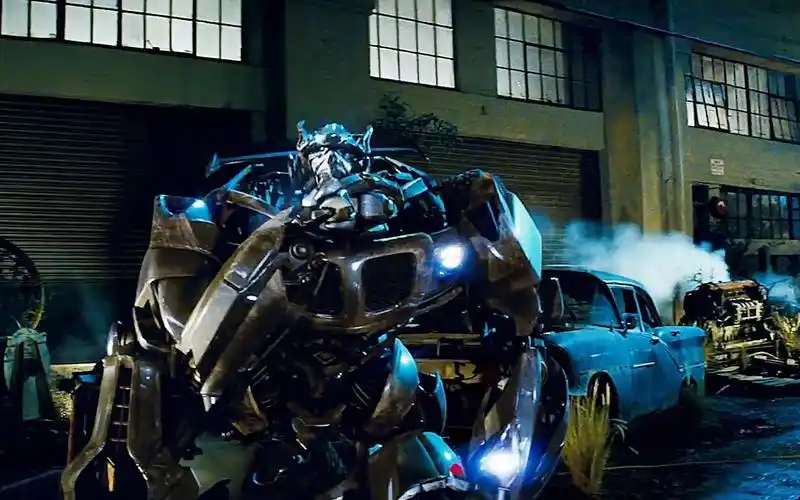 变形金刚之爵士,身形小巧但灵活无比