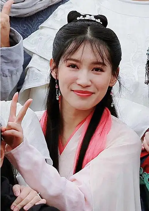 对比新天龙八部女演员精修图与路人照颜值差距多少一目了然