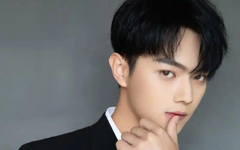 许凯超帅写真图片桌面壁纸