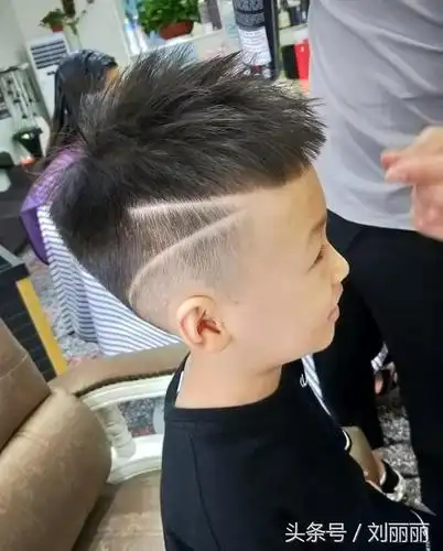 最受大家喜爱的小男孩宝宝发型帅到飞起来妈妈们快收藏了