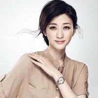 李小冉头像高清图片大全_名人李小冉真人头像大图下载【点击鼠标右键