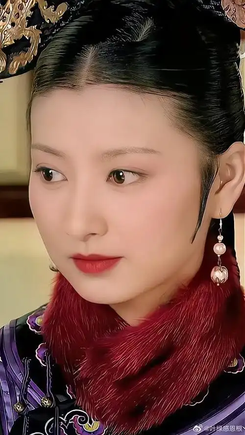 斓曦美丽端庄的沈眉庄