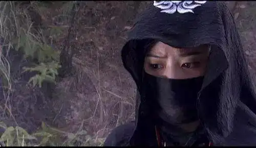 女星穿黑衣古装蒙面蒋欣像个侠客赵丽颖又美又神秘