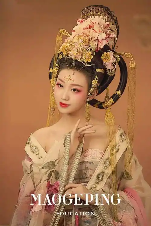 最美不过这一组惊艳的古装造型~_手机搜狐网