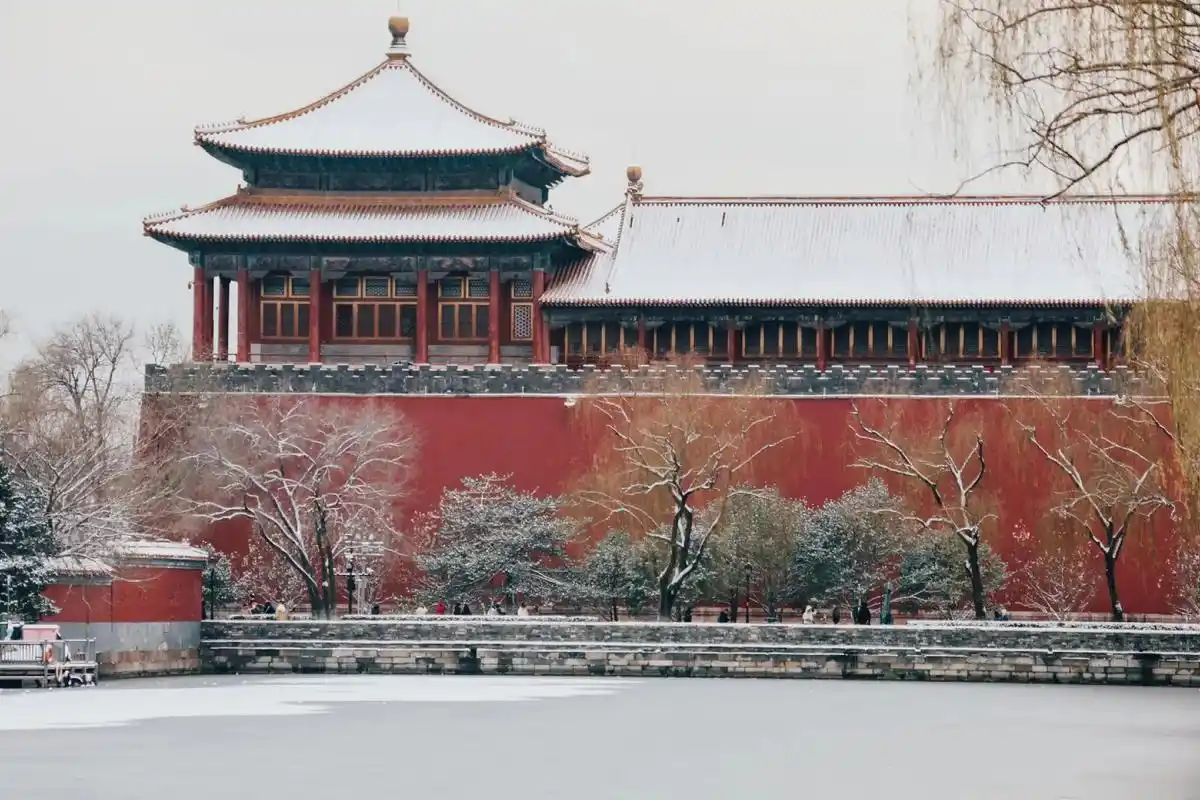故宫的雪景真的是太美了!虽然故宫今天星期一 - 抖音