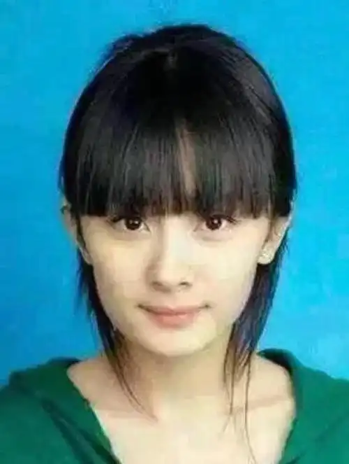 明星大学时期的证件照:胡歌校草,刘诗诗校花,陈坤真帅气