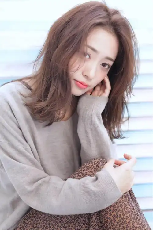 原创矮个子剪什么发型才显高