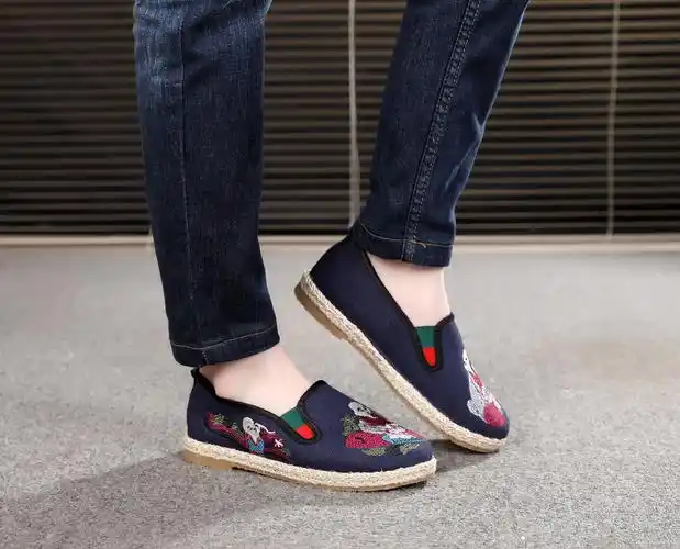 19新款老北京布鞋绣花男鞋一脚蹬亚麻男布鞋民族风布鞋