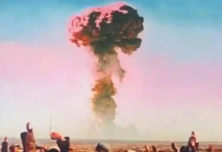 一颗氢弹爆炸成功,人民欢呼庆祝,各国反应耐人寻味_中国_核武器_苏联