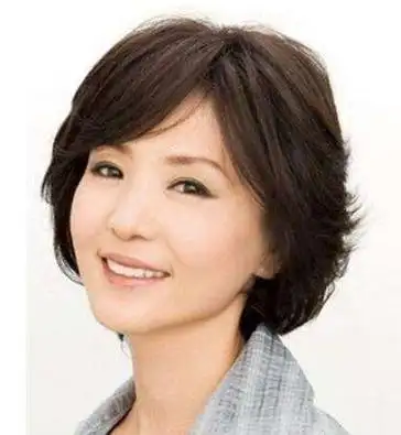 适合40一50岁的圆脸中年女发型有哪些 - 发型设计 - 辣妈营
