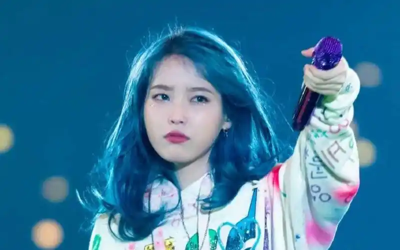 【iu】李知恩颜值第3弹,无水印iu高清手机壁纸