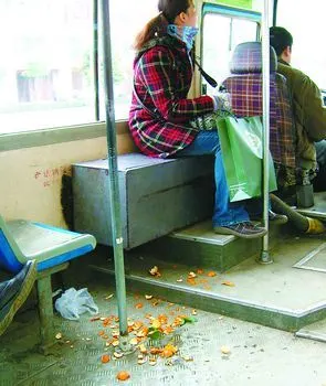 公交车呼唤文明乘客