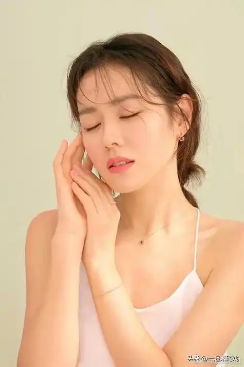 韩国最美女星孙艺珍初恋女神