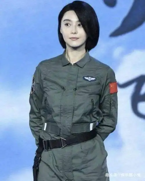 娱乐圈十大女星穿军装排名范冰冰第十刘诗诗第八