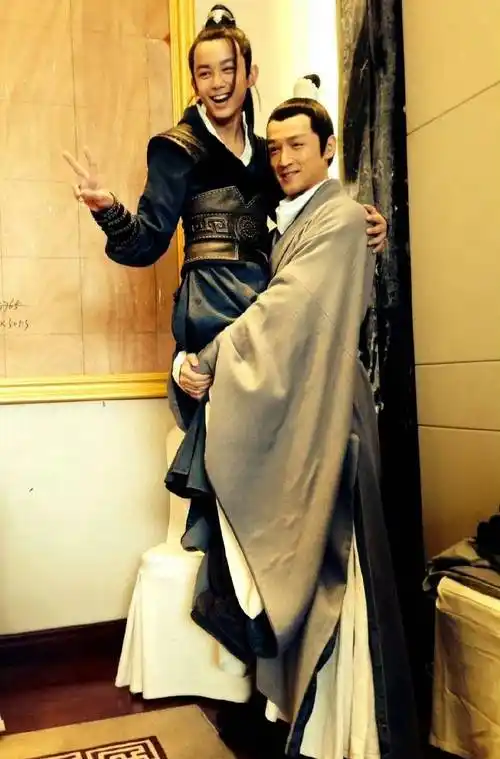 之外,电影《不虚此行》还汇集了众多实力派演员,包括章子怡,彭于晏