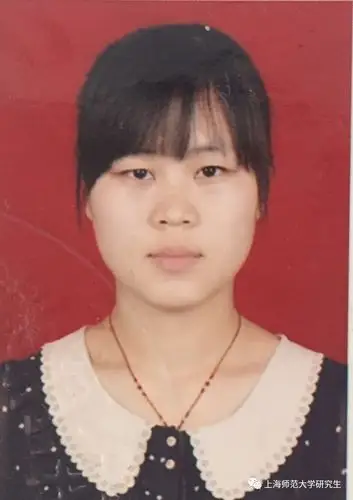 毕业证件照三连拍我没有微整我只是读了个书