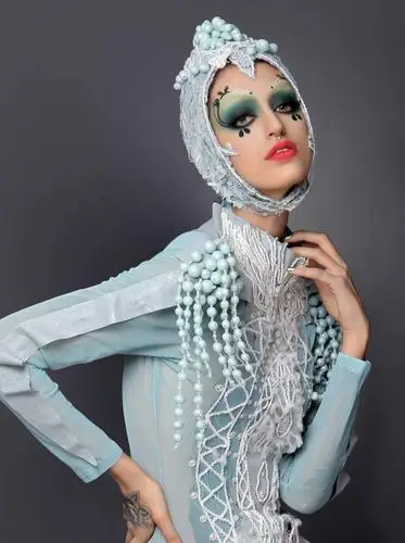 这创意彩妆大片对专业化妆师来说太惊艳太难得