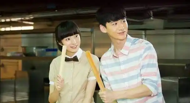 别以为白敬亭就现实中找不到女朋友,在电视剧中,同样也找不到_单身