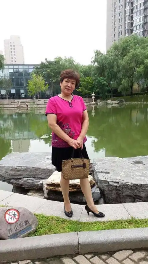 卢卢2121资料照片_北京北京征婚交友_我主良缘